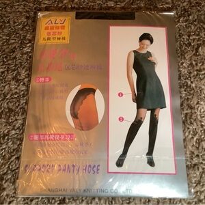 Aly bikini panty boot style pantyhose, color black, size: S-L